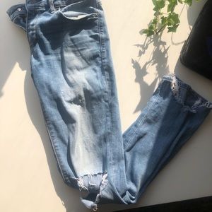 lucky brand light washed ripped jeans